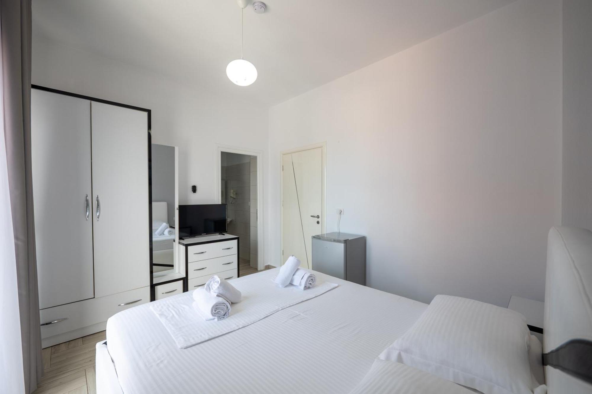 Hotel Artur2 Ksamil Eksteriør billede